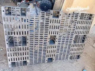 1 طبليه بلاستك
