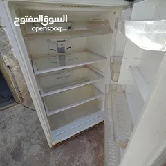  2 ثلاجة كبيرة مستعملة (عائلية)