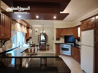  7 شقة مميزة للبيع في عبدون - طابق ثالث