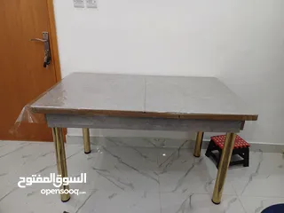  2 طاولة للبيع 29 دينار