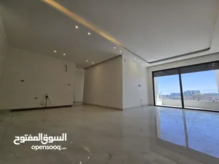  2 الرابية شقة جديدة بمواصفات خاصة للإيجار الفارغ 3 غرف نوم ذو إطلالة دائمة