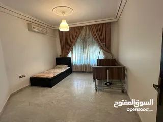  5 شقة مفروشة للايجار في ضاحية الأمير راشد  ( Property 38380 ) سنوي فقط