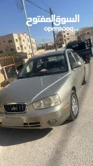  1 هونداي XDموديل 2000