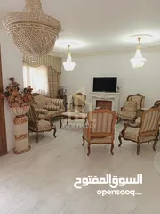  13 للبيع في اجمل مناطق ديرغبار بمساحه 230م ارضي بتشطيب فلل بسعر لقطه REF8026