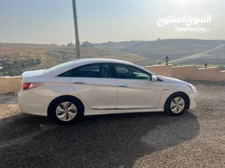  6 هونداي سوناتا 2015 - موديل فاخر، مالك واحد، حالة ممتازة كلين تايتل خالي من اي حوادث استخدام شخصي