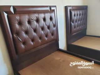 6 تختين مفرد خشب مع لوح خشبي بحاله الوكاله