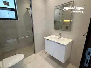  11 شقة غير مفروشة للايجار الظهير  ( Property 38406 )-174908340