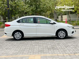  4 Honda City 2019 Model, well maintained sedan for sale