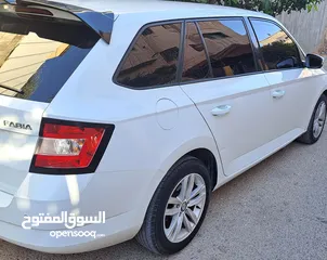  1 سكودا فابيا 2018