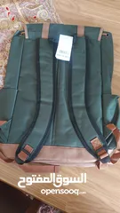  3 شنتة جديدة نخب اول backpack وارد اميركا لون جيشي حجم.كبير ضد الماء  مع جيبة داخلية لاب توب تستخدم لل