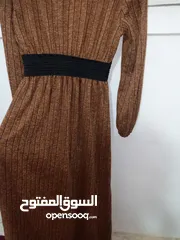  1 فستان صوف ناعم جديد