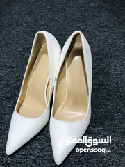  2 كعب نسائي بللون الابيض سايز 37