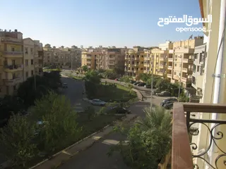  3 شقة للبيع بمدينة الشيخ زايد القاهرة مصر