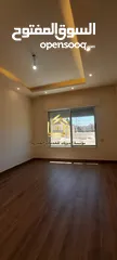  2 شقة فاخرة - ضاحية النخيل - 4نوم - 225م - ارضية - ترس بإطلالــــه مميزه - قرب الخدمات