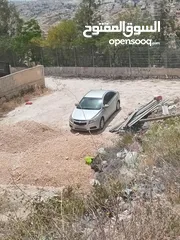  1 سيارة للبيع