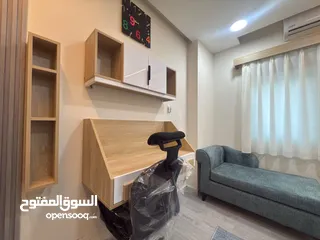  27 استديو للبيع مقابل جامعة اليرموك مميز تشطيب فاخر ايجاره السنوي 2000 دينار قابل للزيادة تشطيب جديد