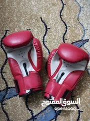  1 قلفزات Boxing للبيع