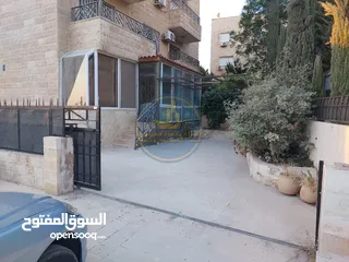  11 رقم الاعلان (5315) شقة أرضية للبيع في الرابية مقابل شيف اياد موقع مميز