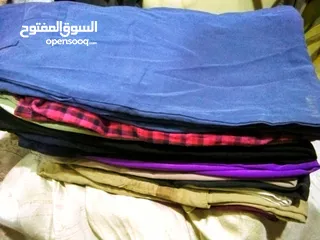  4 ملابس استعمال بسيط وليست بآلة وقسم منها جديده يصلح كمشروع لربة منزل أو بضاعة لمحل
