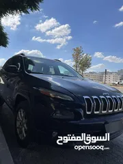  18 جيب شروكي موديل 2014 بحالة الوكالة للبيع  اوللبدل على سيارة احدث