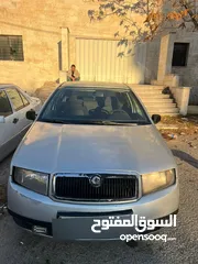  9 سكودا فابيا 2002
