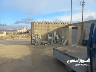  12 مصنع  رخام  للبيع مع مقصات وعدد كامل