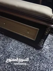  3 مقعد مميز لتبديل الاحذيه