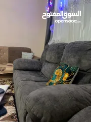  3 طقم كنب دب 7 مقاعد بحاله جيده للبيع