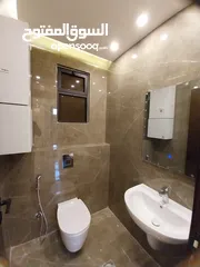  4 خلدا 160م ورف 35م وتراس 70م شقة مطلة بسعر مناسب