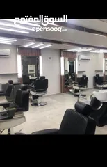  6 محل حلاقة رجالي للبيع / طلوع بلديه الجبيهه بالقرب من بنك الإسكان
