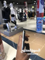  2 ايفون Xs Max 64G