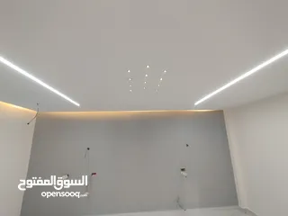  11 حمزة لأعمال الديكور والتشطيب الداخلي تصميم وتنفيذ طاقم عمل خبره طويلة وسعر مميز اتصل علينا ونعطي سعر