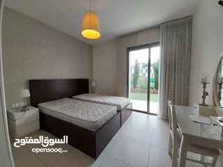  7 شقة للايجار في منطقة الدوار الرابع  ( Property 32740 )