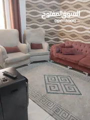  7 طقم كنب شبه جديد