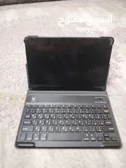  4 تابلت بحالة ممتازة