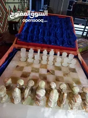  7 شطرنج رخام أنتيكا قديمة جداً بحالة الوكالة