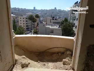  11 شقه سكنيه للبيع في حي الطيره