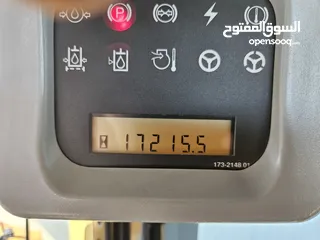  18 لودر كاتربلر 966H بحالة ممتازة للبيع بسعر مغري