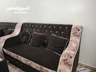  5 للبيع كنب 6 أشخاص نظيف جداا