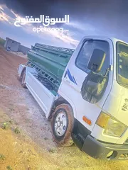  2 هيونداي مايتي 2015