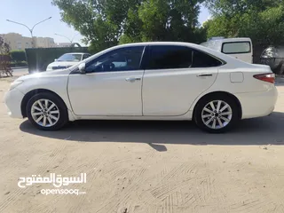  6 Toyota Camry GLX 2016