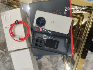  8 OnePlus 11 Jupiter limited edition