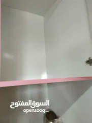  3 مطبخ بحالة ممتازه مطبخ مستعمل بحالة ممتازة للبيع