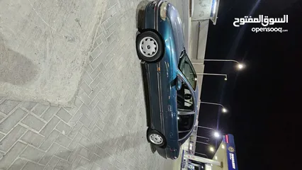  1 اوبل اوميجا للبيع السياره ب حاجه ل صيانه (القير + صنوبرصات) كاوشك جديد كراسي كهرباء السياره فحص خالي