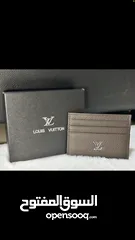  2 محافظ رجالي LV