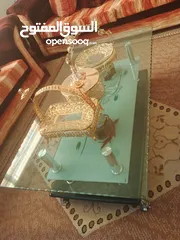  2 طقم كنب مستعمل مع طاولات زجاج شبح جديد