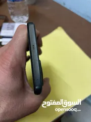  4 ريلمي جي تي نيو 3 بسعر مغري