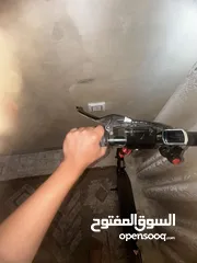  1 سكوتر كهربائي