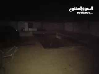  6 مزرعه شالية في منطقه سويمة قرب بحر الميت