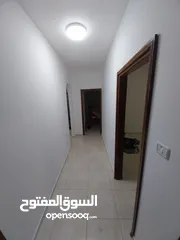  4 شقة في الطيرة